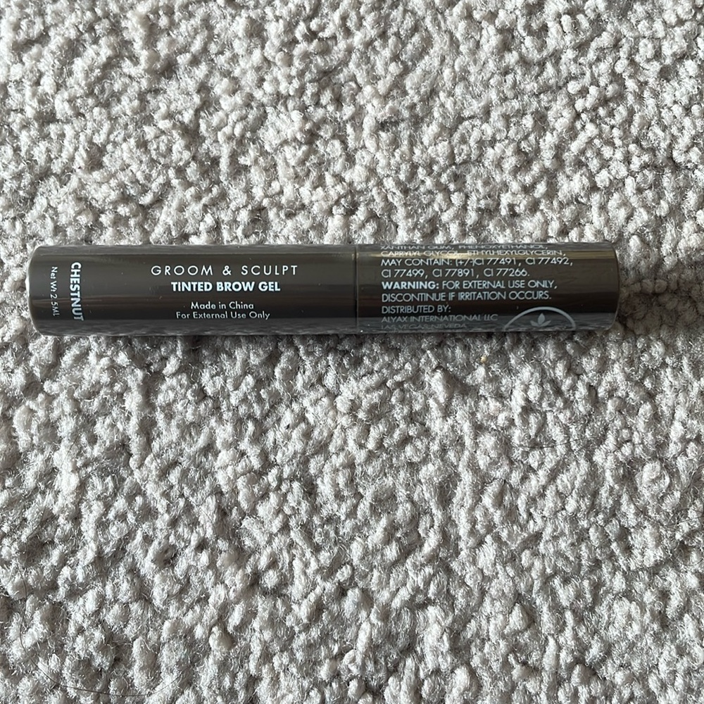 Brow Atelier groom and sculpt tinted brow gel in chestnut